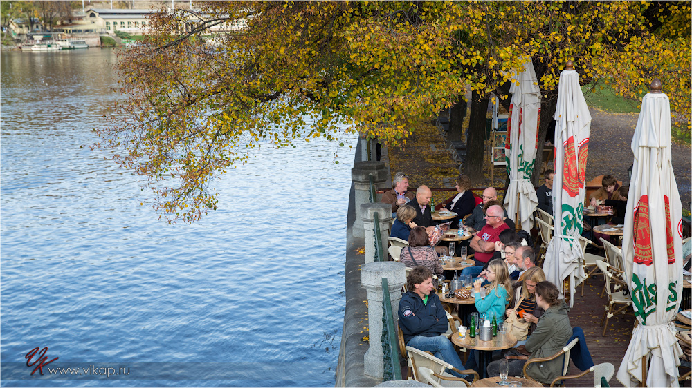 20131021 16 12 10 WED 3831