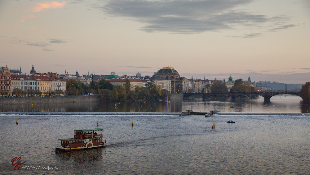 20131022 19 59 08 WED 5174